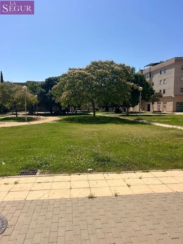 Komercyjne na sprzedaż w Jerez de la Frontera - 55 000 € (Ref: 9947879)