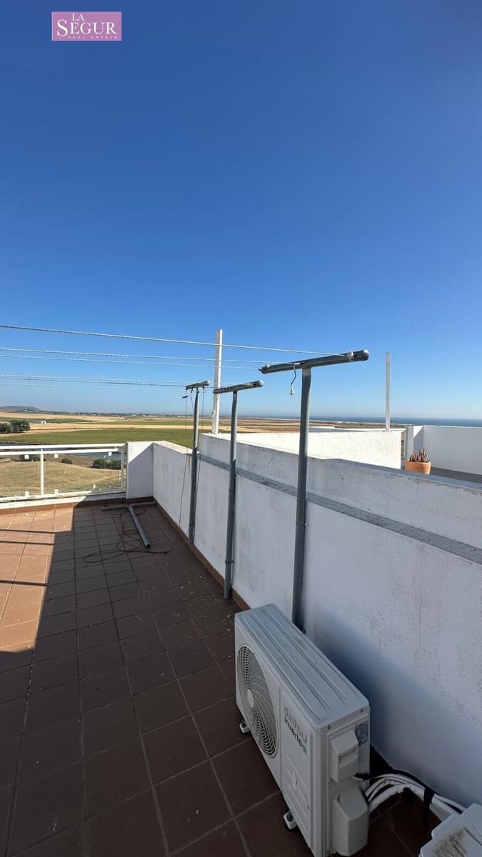 3 camera da letto Villetta a Schiera in vendita in Conil de la Frontera con piscina garage - 420.000 € (Rif: 9957941)