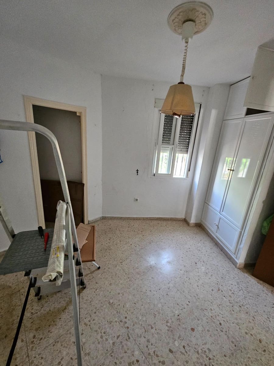 3 bedroom Terraced Villa for sale in Vejer de la Frontera - € 190,000 (Ref: 9966611)
