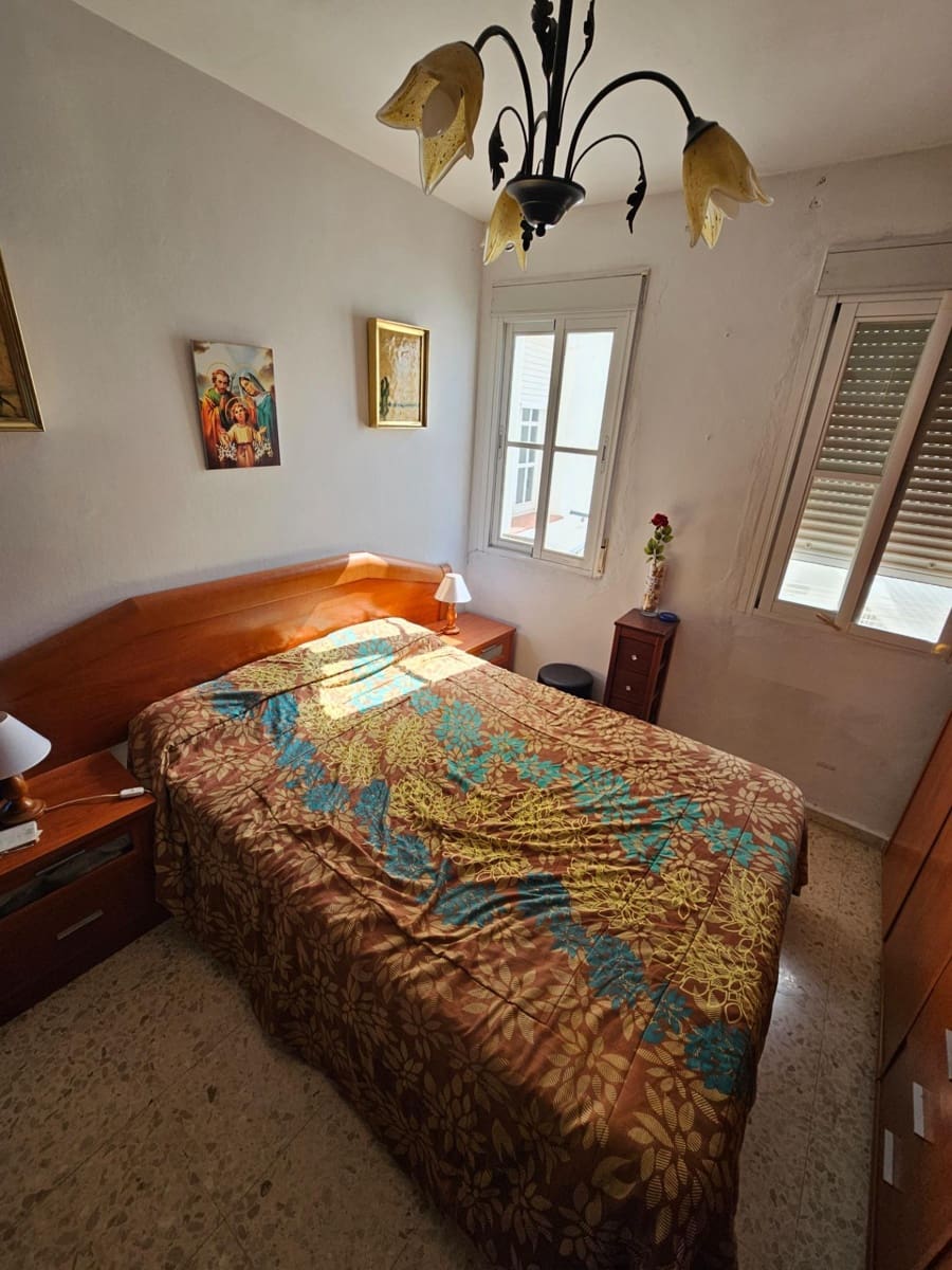 3 bedroom Terraced Villa for sale in Vejer de la Frontera - € 190,000 (Ref: 9966611)