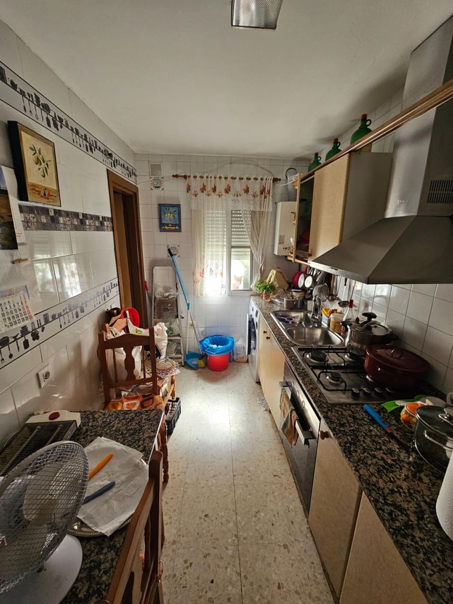 3 bedroom Terraced Villa for sale in Vejer de la Frontera - € 190,000 (Ref: 9966611)
