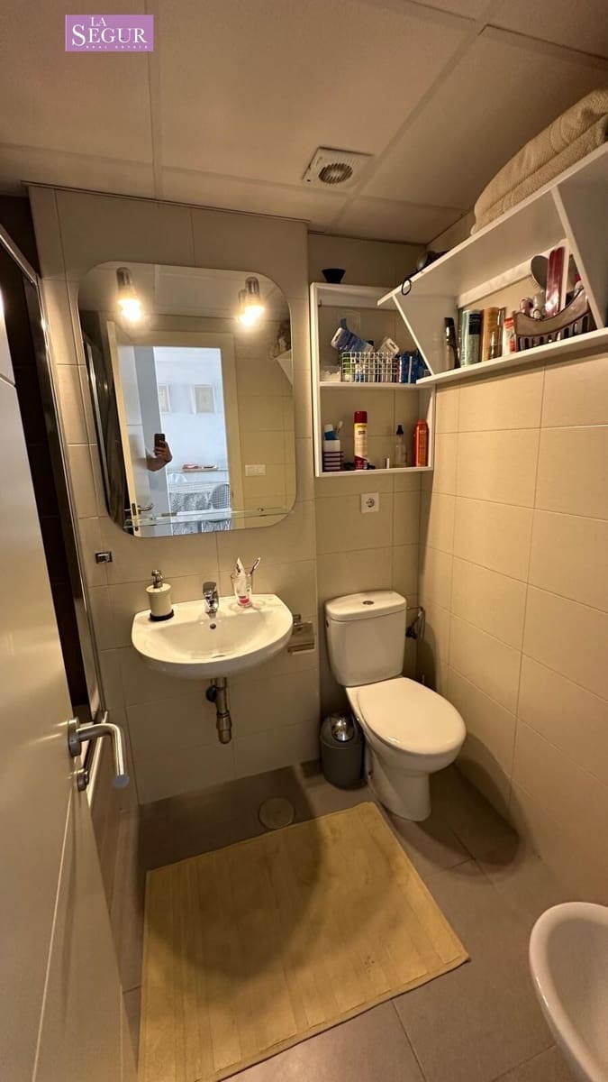 Apartamento de 2 habitaciones en Conil de la Frontera en venta con piscina garaje - 335.000 € (Ref: 9967785)