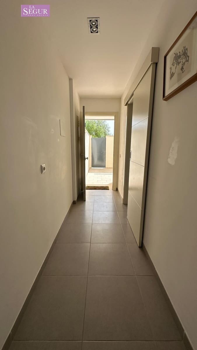 Apartamento de 2 habitaciones en Conil de la Frontera en venta con piscina garaje - 335.000 € (Ref: 9967785)