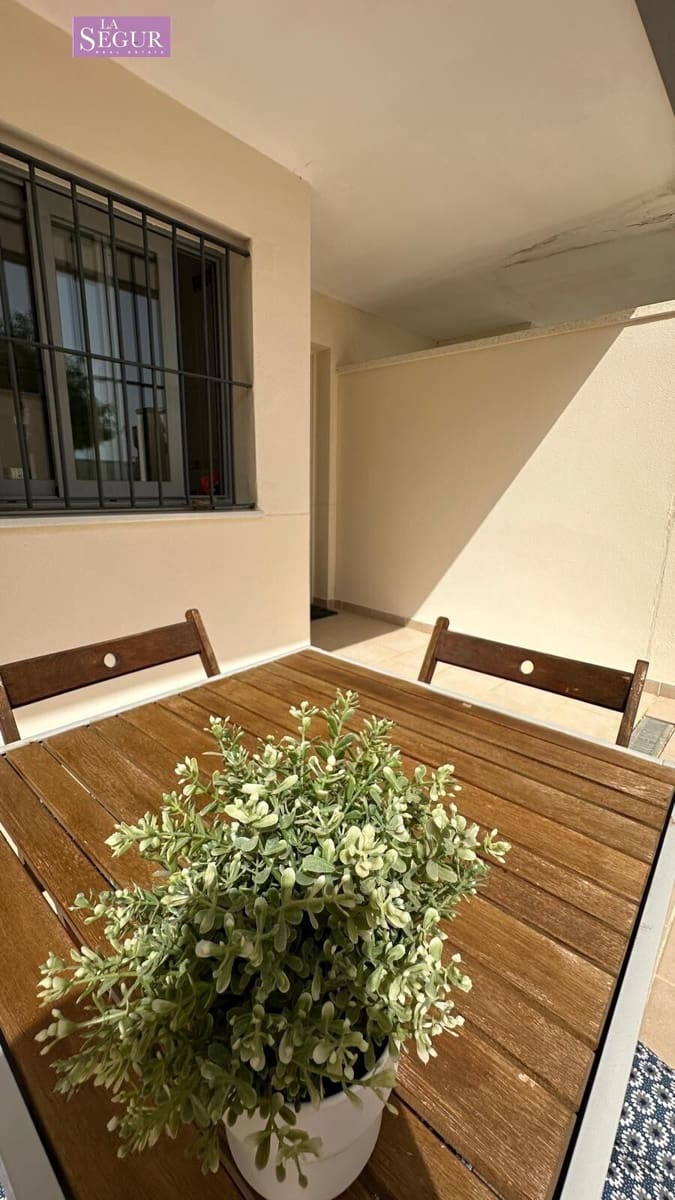 Apartamento de 2 habitaciones en Conil de la Frontera en venta con piscina garaje - 335.000 € (Ref: 9967785)