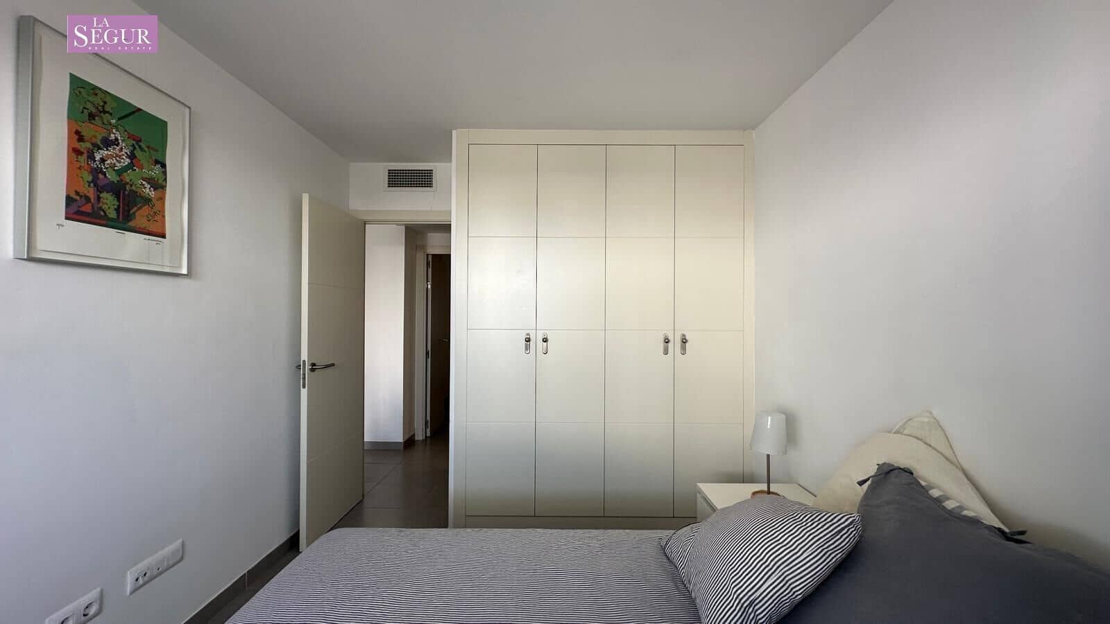 Apartamento de 2 habitaciones en Conil de la Frontera en venta con piscina garaje - 335.000 € (Ref: 9967785)