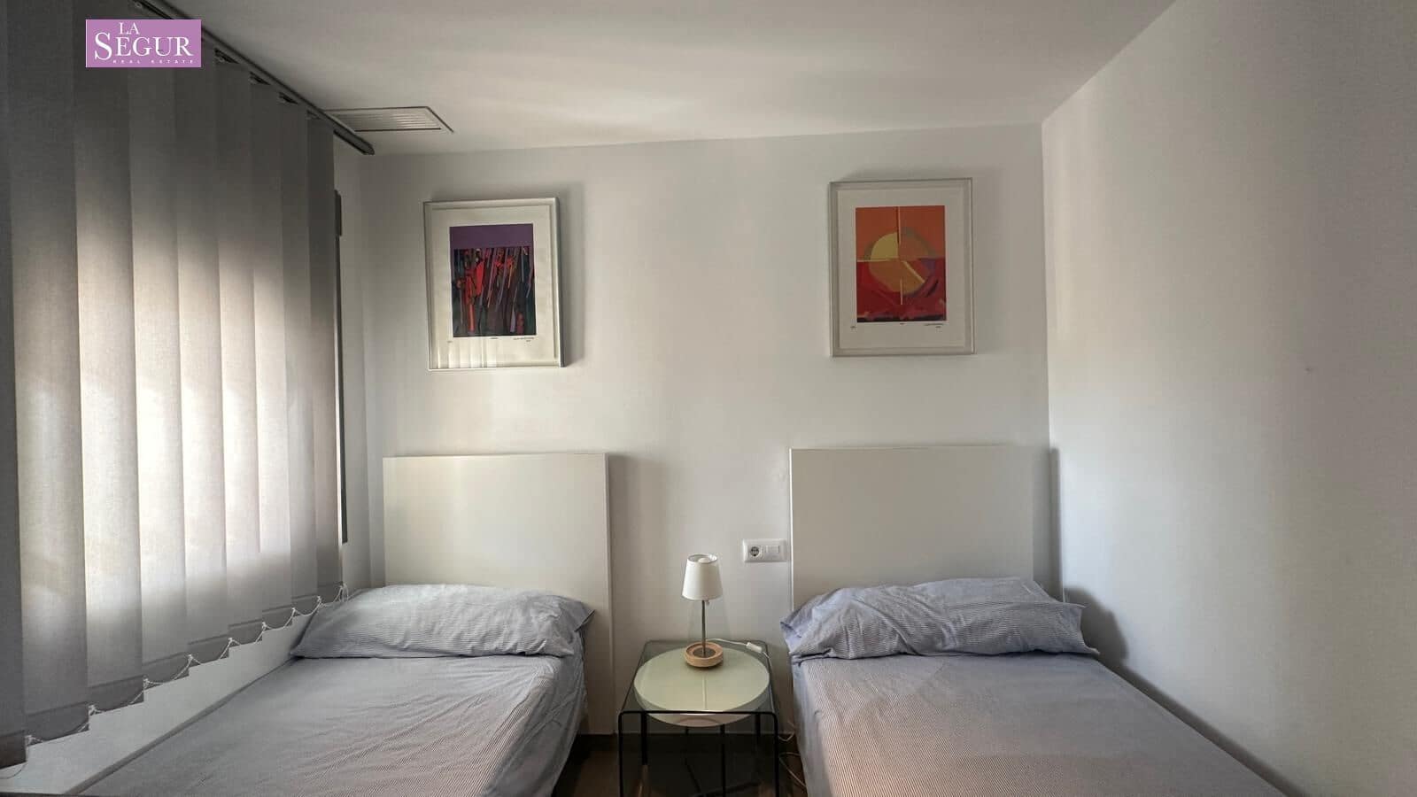 Apartamento de 2 habitaciones en Conil de la Frontera en venta con piscina garaje - 335.000 € (Ref: 9967785)