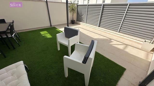 Apartamento de 2 habitaciones en Conil de la Frontera en venta con piscina garaje - 335.000 € (Ref: 9967785)