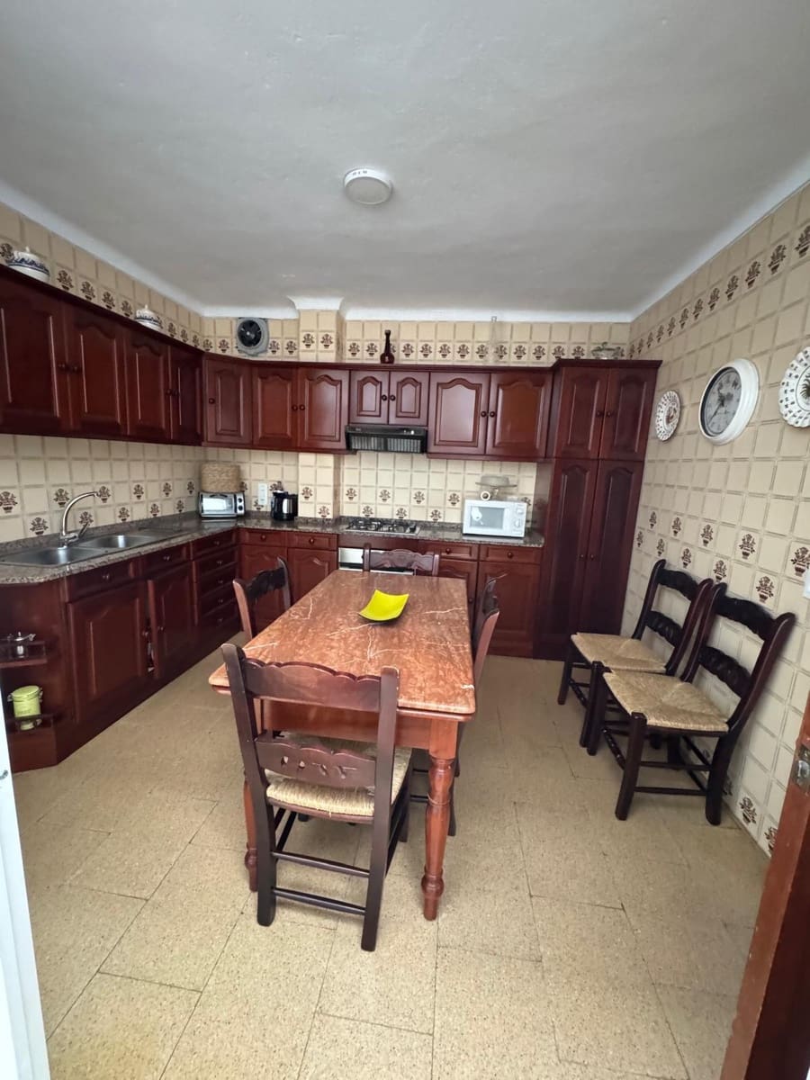 3 soveværelse Lejlighed til salg i Medina-Sidonia med garage - € 540.000 (Ref: 9973283)