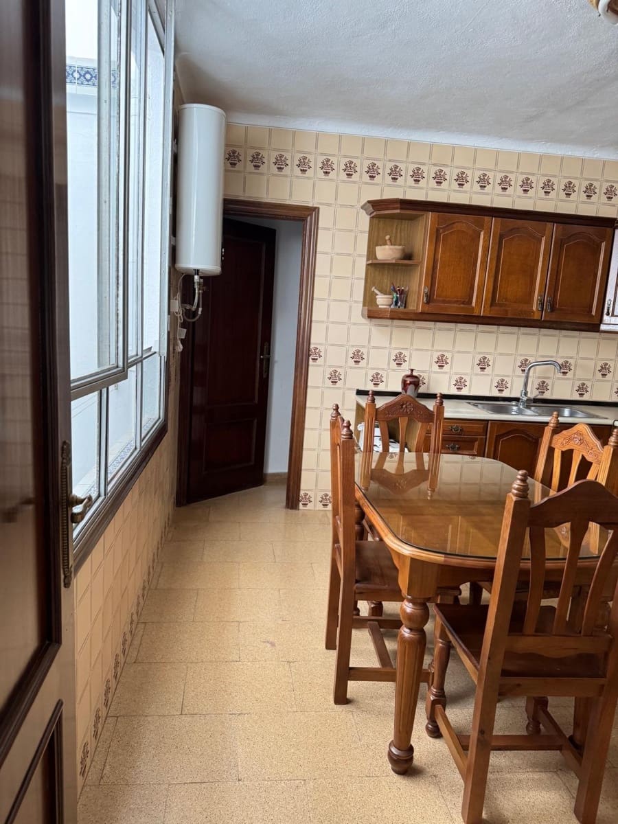 3 soveværelse Lejlighed til salg i Medina-Sidonia med garage - € 540.000 (Ref: 9973283)