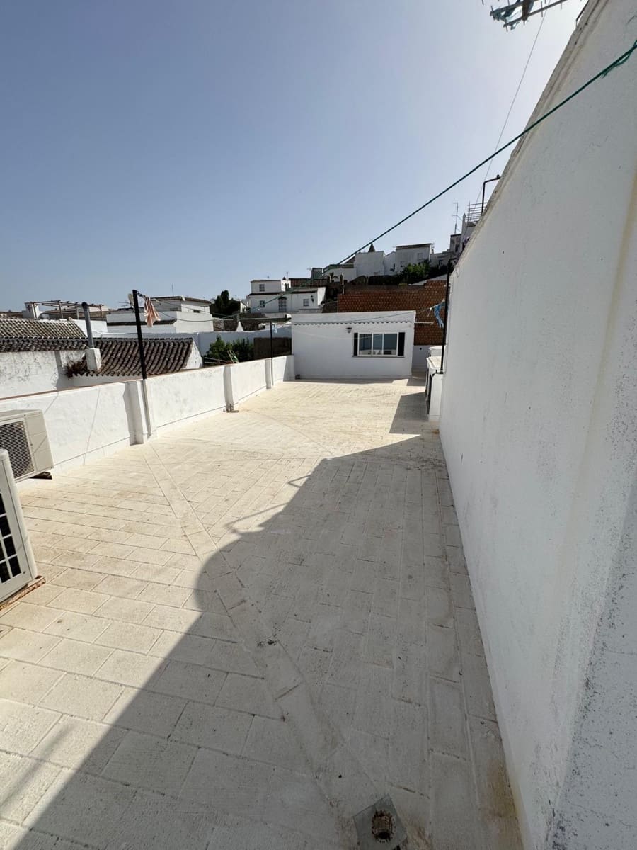 3 soveværelse Lejlighed til salg i Medina-Sidonia med garage - € 540.000 (Ref: 9973283)