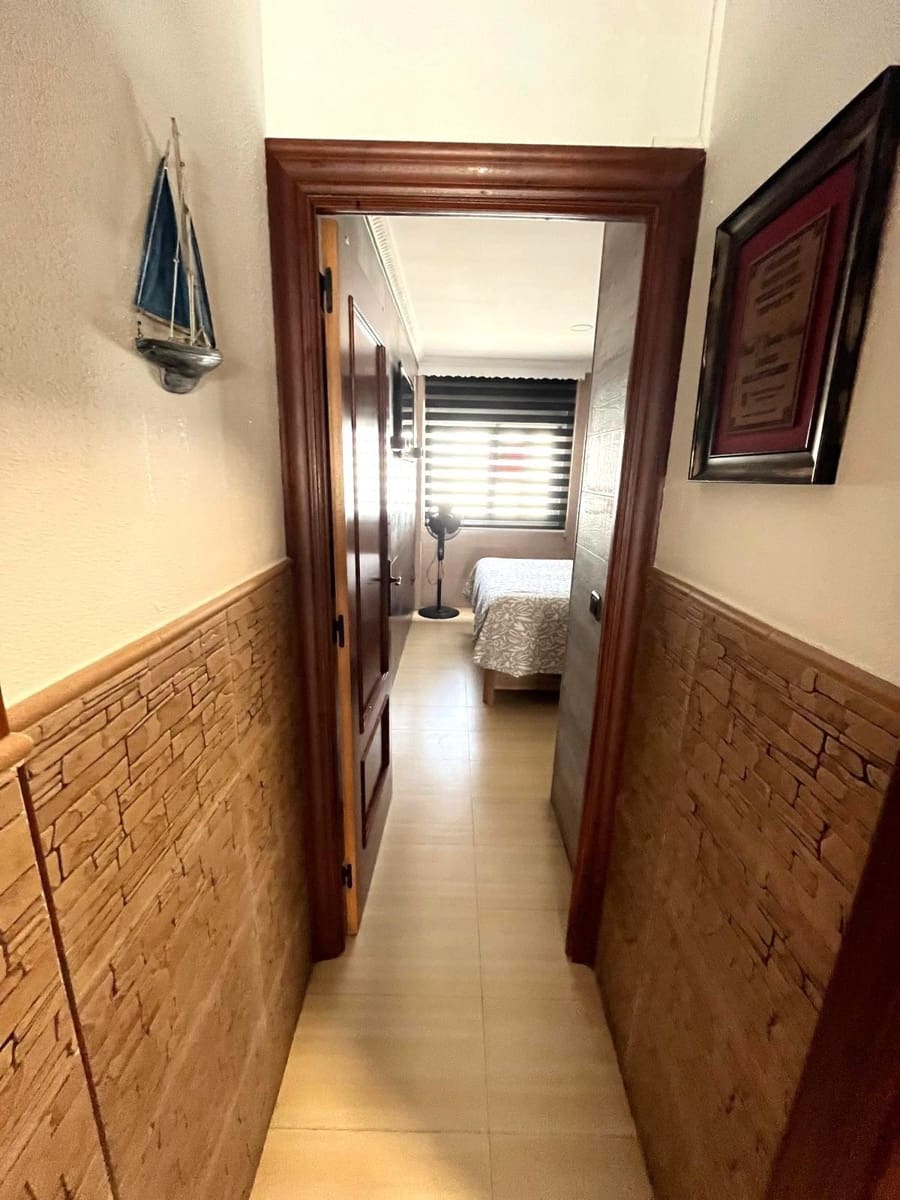 Piso de 3 habitaciones en Barbate en venta - 205.000 € (Ref: 9984962)