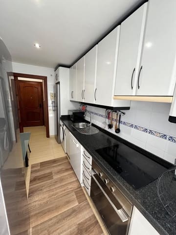 Piso de 3 habitaciones en Barbate en venta - 205.000 € (Ref: 9984962)