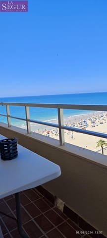 2 quarto Apartamento para arrendar em Cádis cidade - 1 250 € (Ref: 9986836)