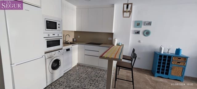 2 quarto Apartamento para arrendar em Cádis cidade - 1 250 € (Ref: 9986836)
