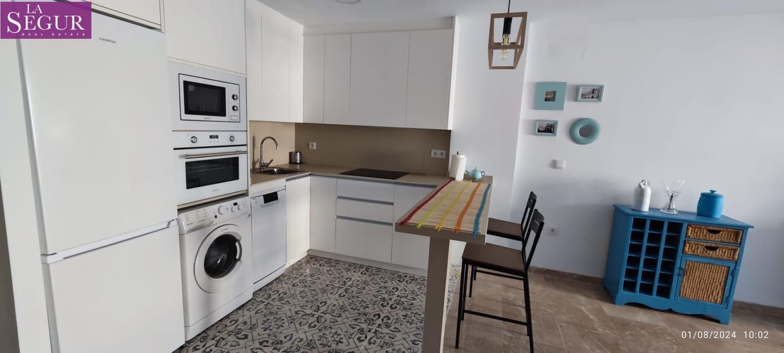 2 quarto Apartamento para arrendar em Cadis cidade - 1 250 € (Ref: 9986836)