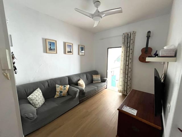 Apartamento de 3 habitaciones en Barbate en alquiler - 500 € (Ref: 9998781)