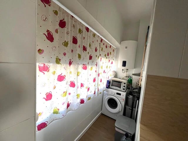 Apartamento de 3 habitaciones en Barbate en alquiler - 500 € (Ref: 9998781)