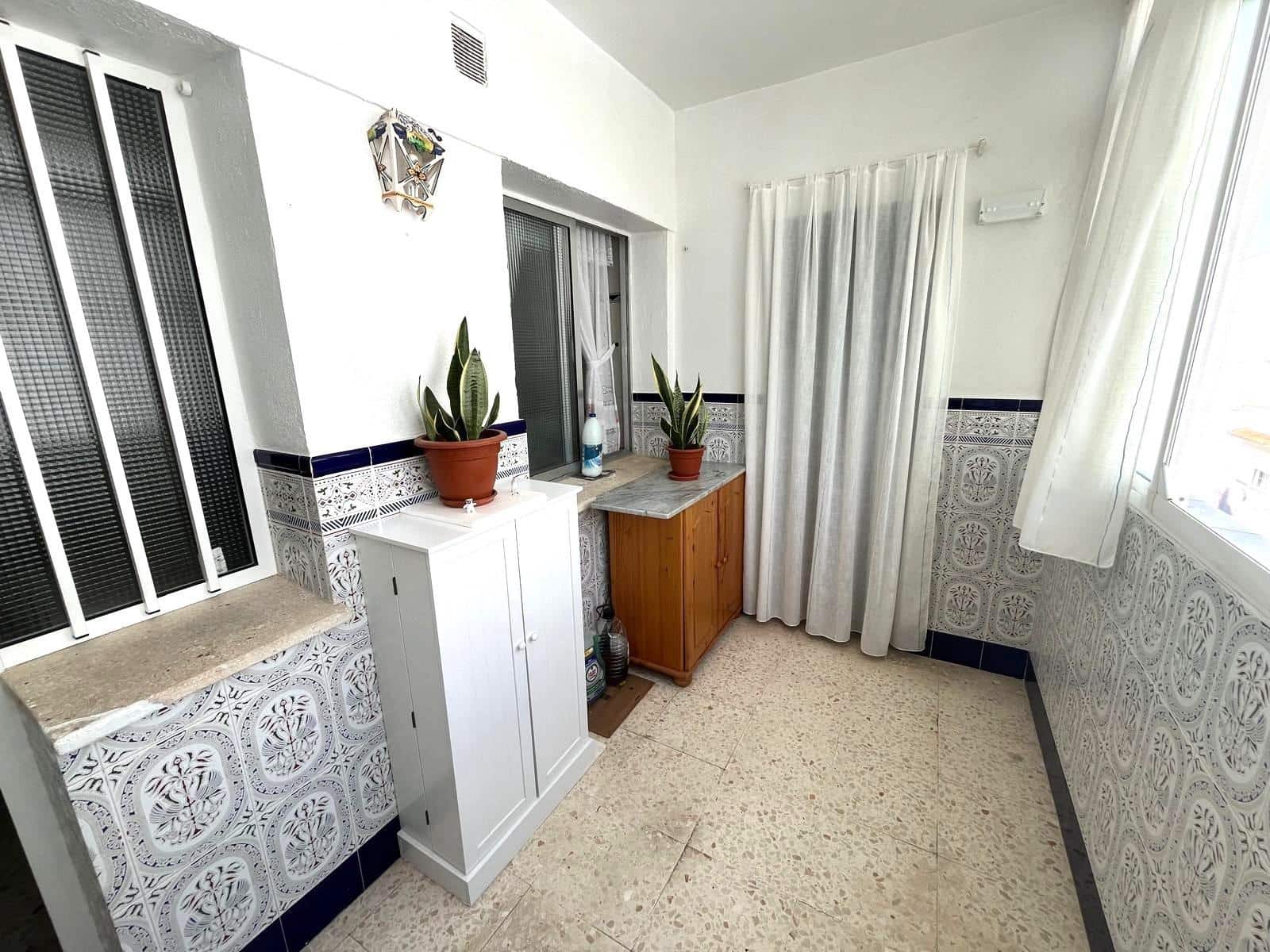 3 slaapkamer Flat te koop in Barbate - € 190.000 (Ref: 9998782)