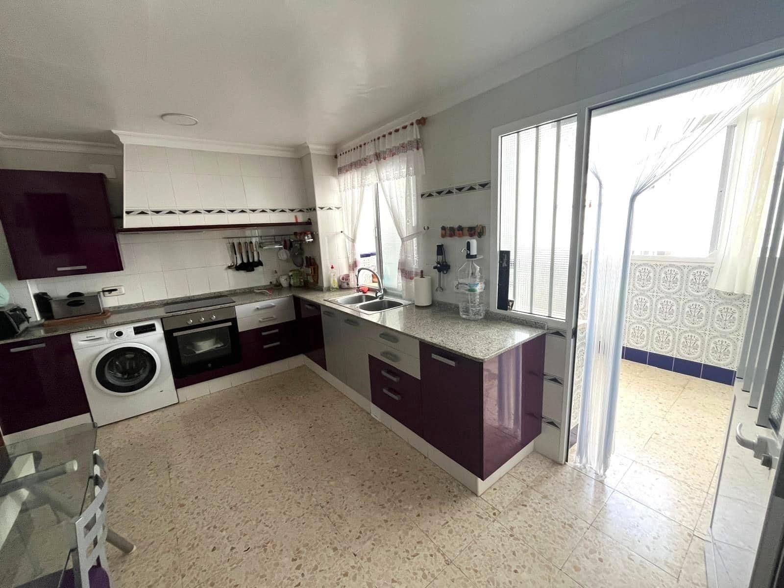 3 slaapkamer Flat te koop in Barbate - € 190.000 (Ref: 9998782)