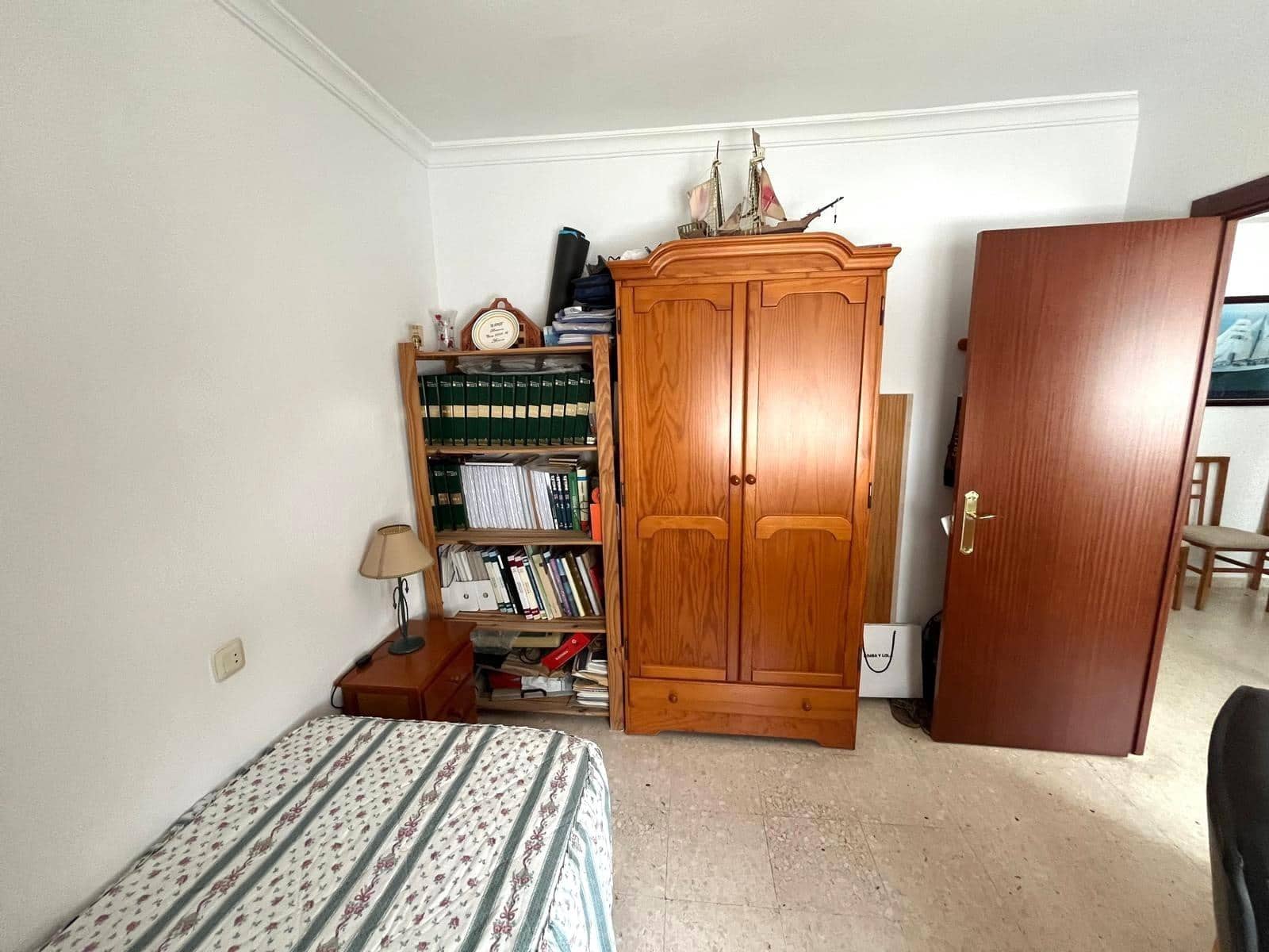 3 slaapkamer Flat te koop in Barbate - € 190.000 (Ref: 9998782)