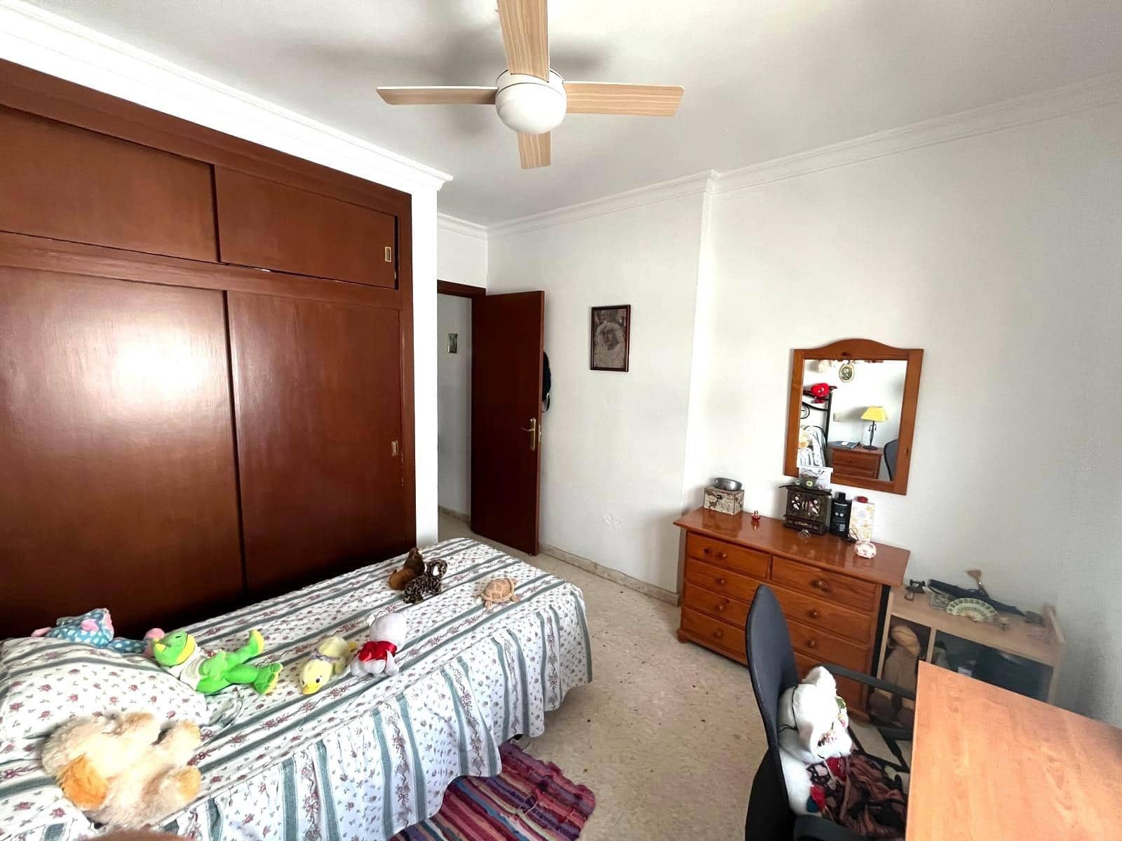 3 slaapkamer Flat te koop in Barbate - € 190.000 (Ref: 9998782)