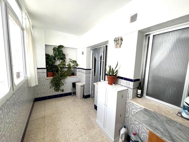 3 slaapkamer Flat te koop in Barbate - € 190.000 (Ref: 9998782)