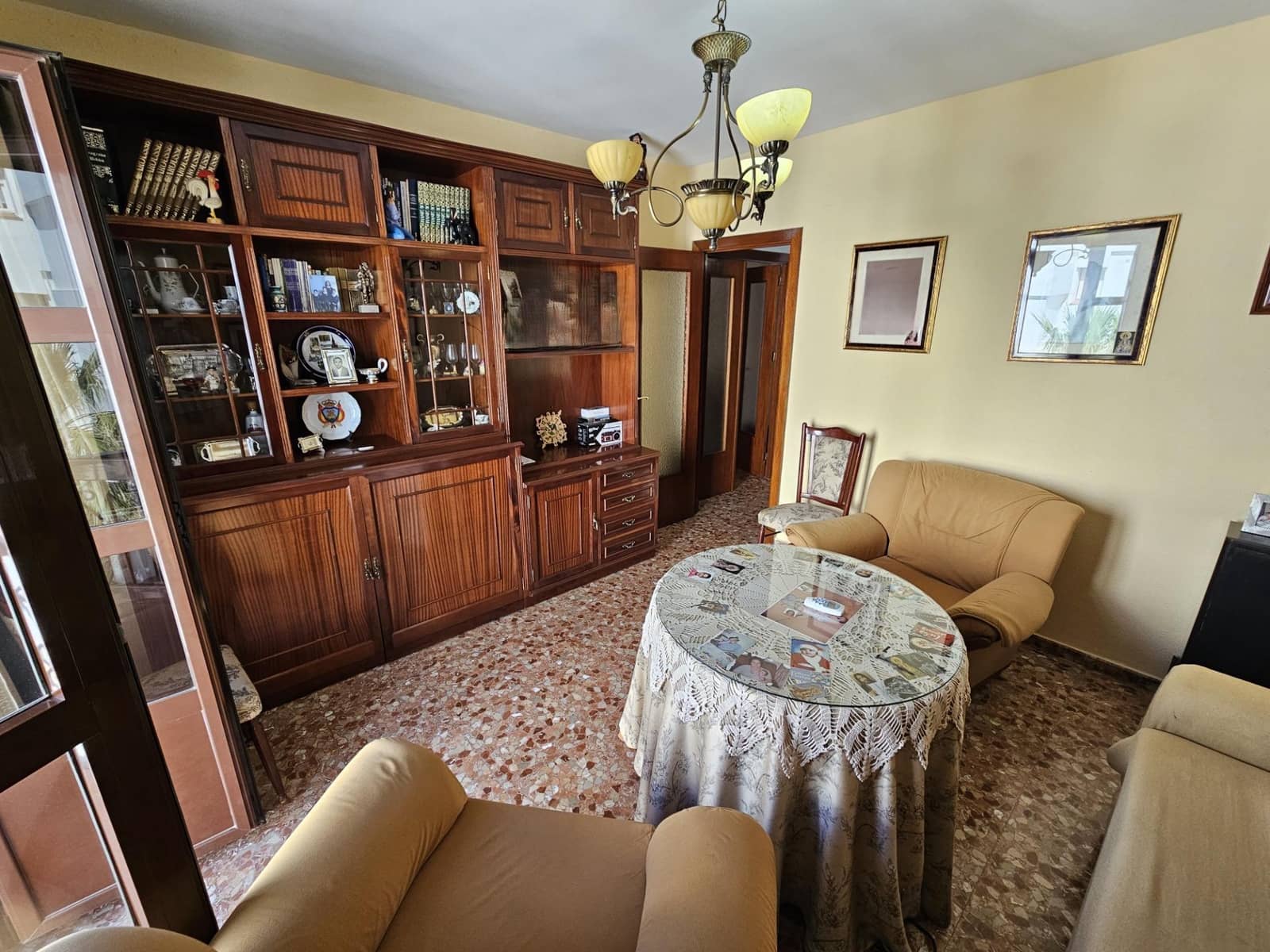 4 Zimmer Wohnung zu verkaufen in Vejer de la Frontera mit Garage - 275.000 € (Ref: 9999593)