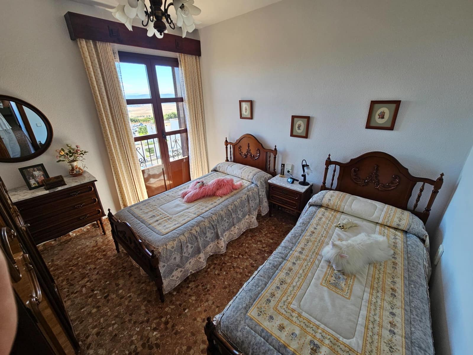 4 Zimmer Wohnung zu verkaufen in Vejer de la Frontera mit Garage - 275.000 € (Ref: 9999593)