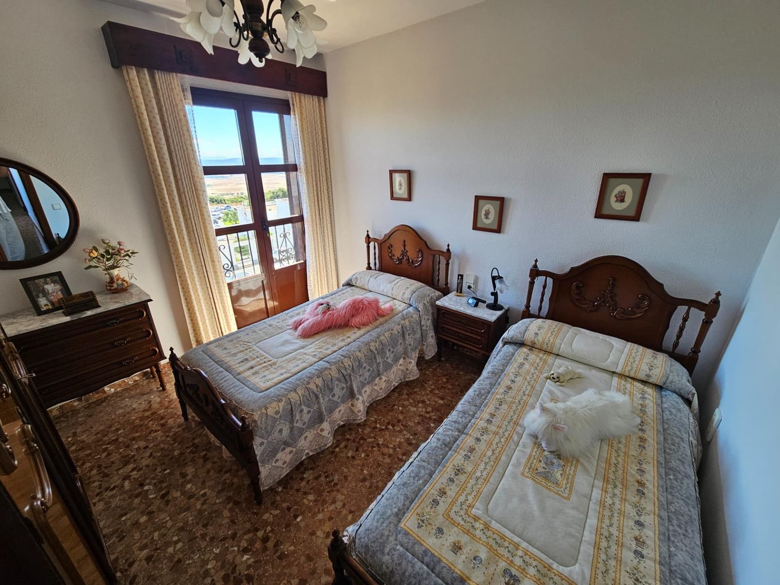 4 Zimmer Wohnung zu verkaufen in Vejer de la Frontera mit Garage - 275.000 € (Ref: 9999593)