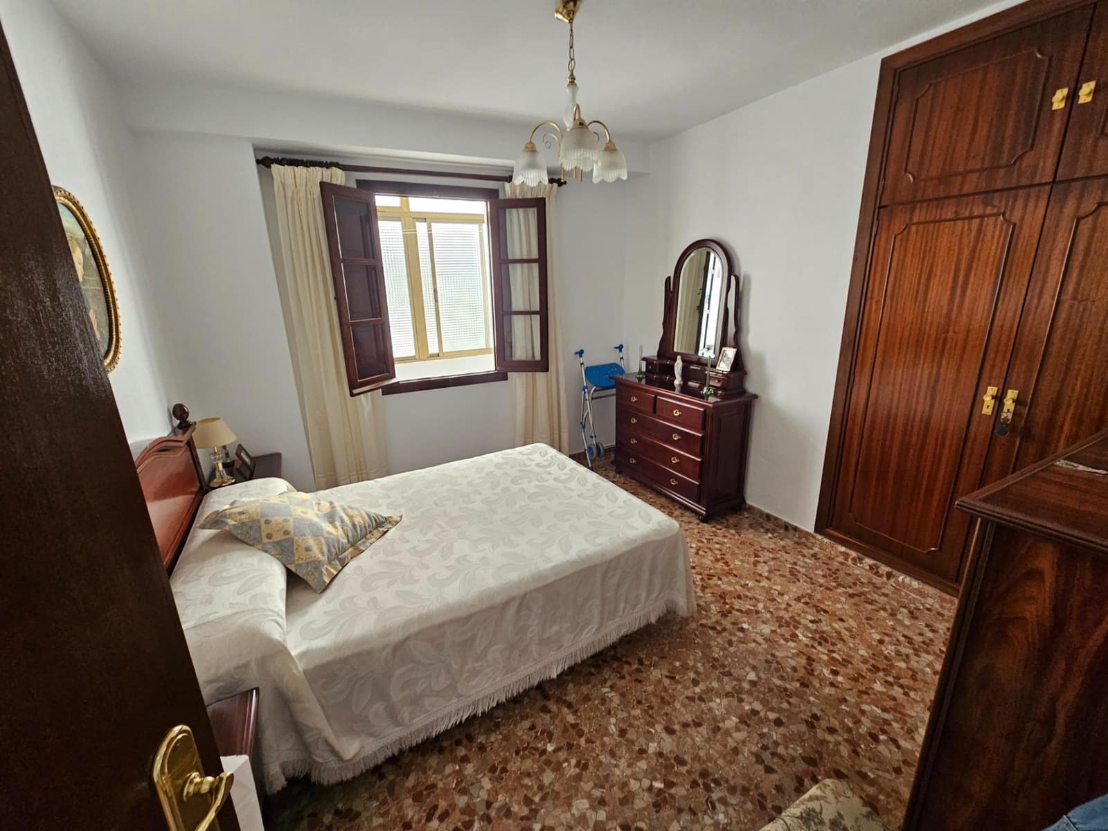 4 Zimmer Wohnung zu verkaufen in Vejer de la Frontera mit Garage - 275.000 € (Ref: 9999593)