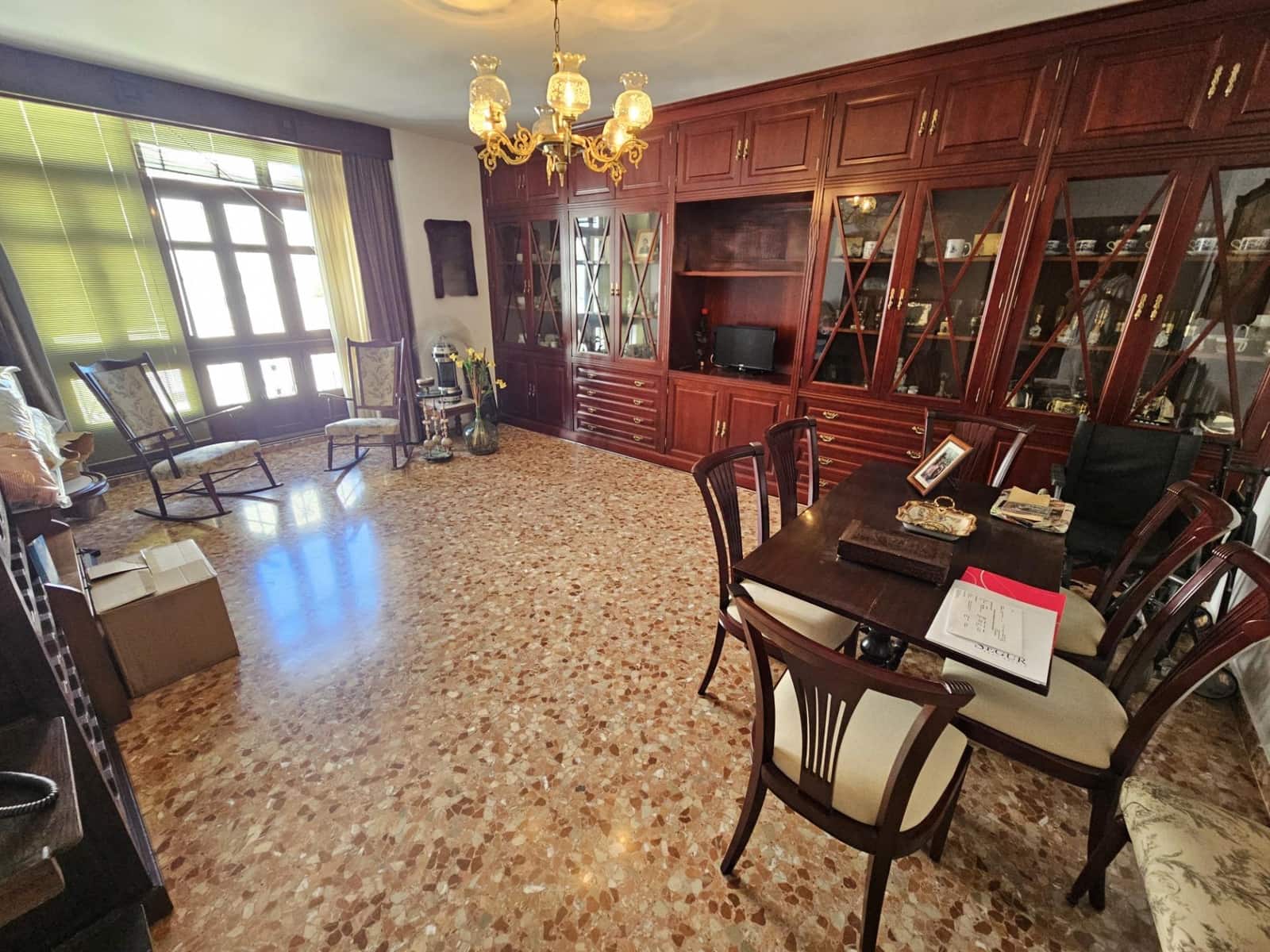 4 Zimmer Wohnung zu verkaufen in Vejer de la Frontera mit Garage - 275.000 € (Ref: 9999593)