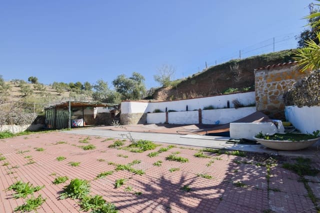 Finca/Maison de Campagne à vendre à Poligono Cartuja - La Paz, Grenade ville avec piscine - 150 000 € (Ref: 9314047)