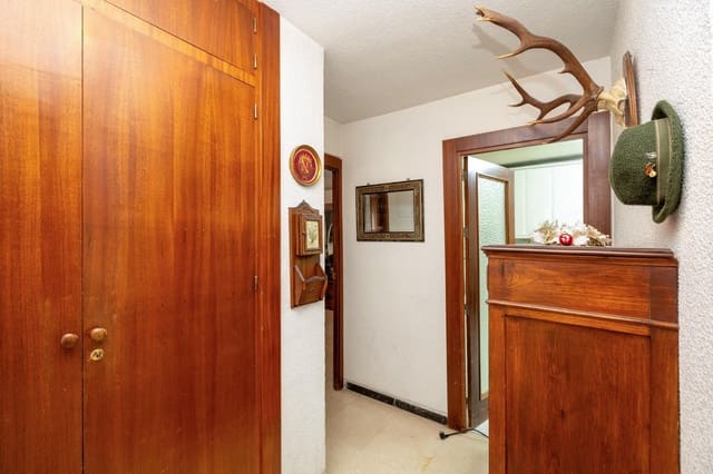 5 chambre Appartement à vendre à Cervantes, Grenade ville avec piscine - 395 000 € (Ref: 9314111)