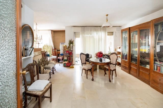 5 chambre Appartement à vendre à Cervantes, Grenade ville avec piscine - 395 000 € (Ref: 9314111)