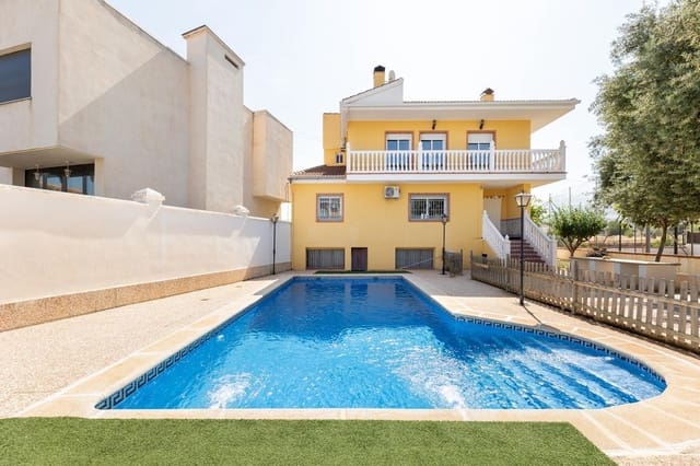 4 Zimmer Villa zu verkaufen in Ogíjares mit Pool Garage - 375.000 € (Ref: 9314160)