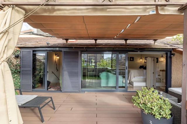 3 soveværelse Lejlighed til salg i Pajaritos - Plaza de Toros, Granada by med garage - € 539.000 (Ref: 9314208)