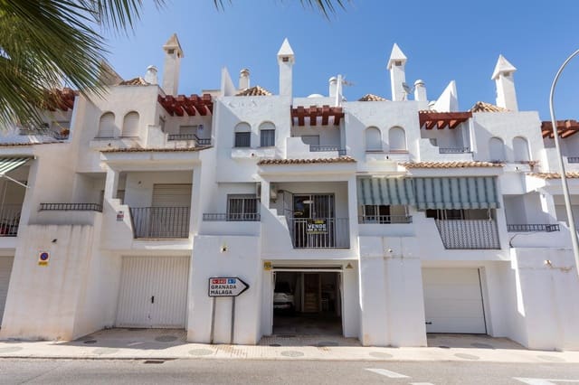 Adosado de 3 habitaciones en Almuñécar en venta con piscina garaje - 274.900 € (Ref: 9347300)