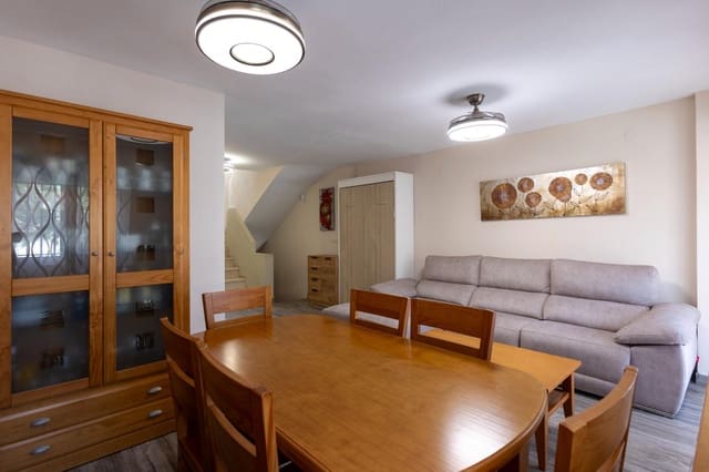 Adosado de 3 habitaciones en Almuñécar en venta con piscina garaje - 274.900 € (Ref: 9347300)