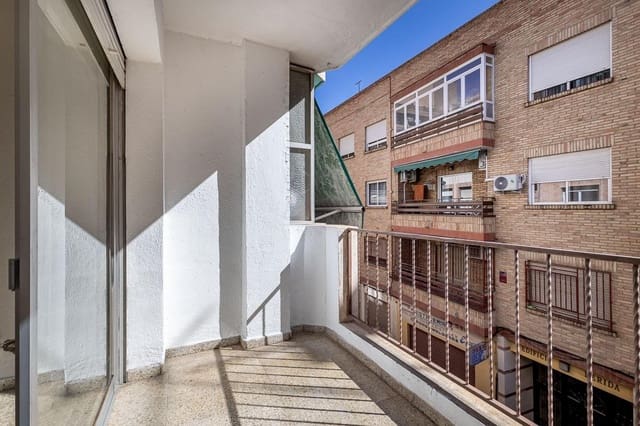 3 chambre Appartement à vendre à San Francisco Javier, Grenade ville - 175 000 € (Ref: 9359516)