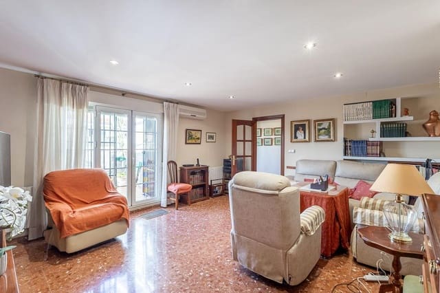 4 chambre Penthouse à vendre à Camino de Ronda - Rosaleda, Grenade ville - 420 000 € (Ref: 9385523)