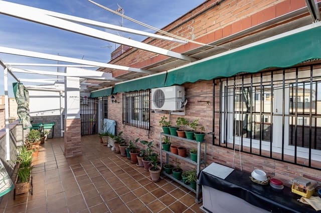 4 chambre Penthouse à vendre à Camino de Ronda - Rosaleda, Grenade ville - 420 000 € (Ref: 9385523)