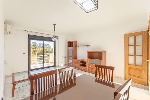 3 chambre Appartement à vendre à Cerrillo de Maracena - Periodistas, Grenade ville avec piscine garage - 319 000 € (Ref: 9390679)