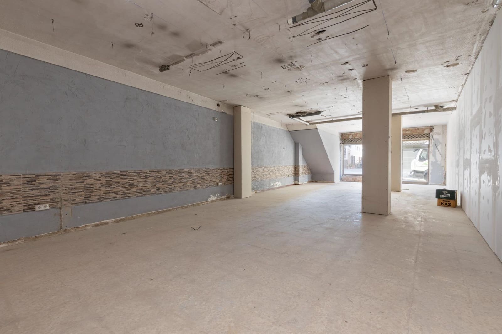 Local Comercial en Huétor Vega en venta - 79.000 € (Ref: 9814444)