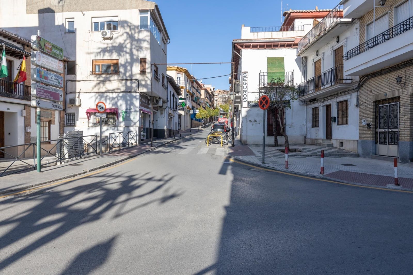 Local Comercial en Huétor Vega en venta - 79.000 € (Ref: 9814444)