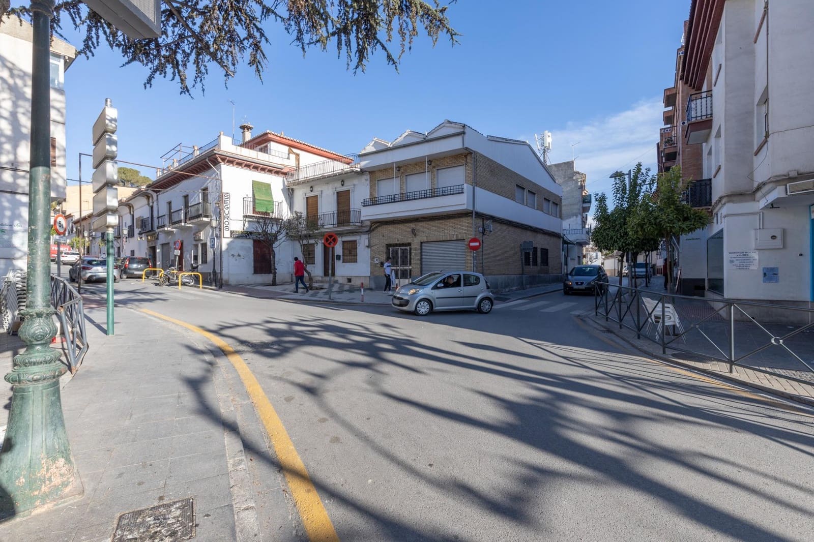 Local Comercial en Huétor Vega en venta - 79.000 € (Ref: 9814445)