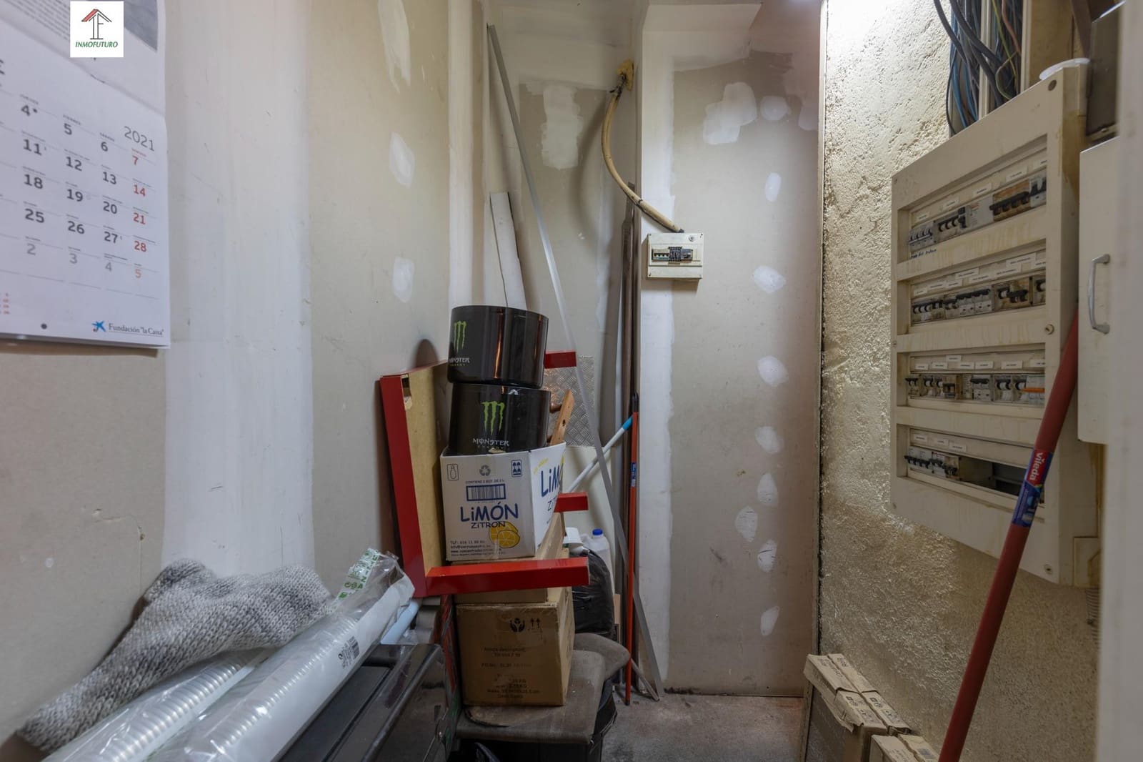 Comercial para arrendar em Granada cidade - 1 900 € (Ref: 9814446)