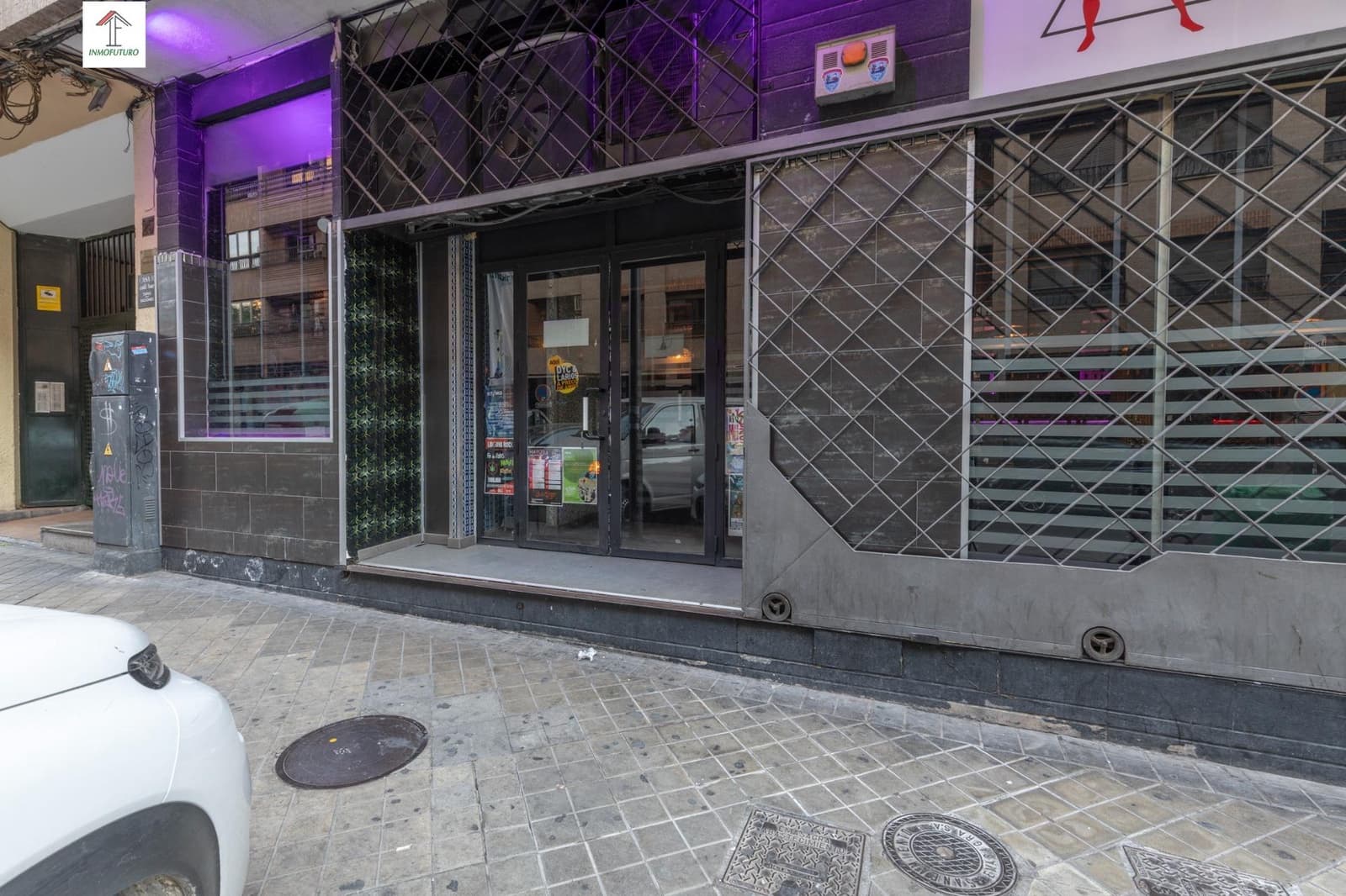 Comercial para arrendar em Granada cidade - 1 900 € (Ref: 9814446)