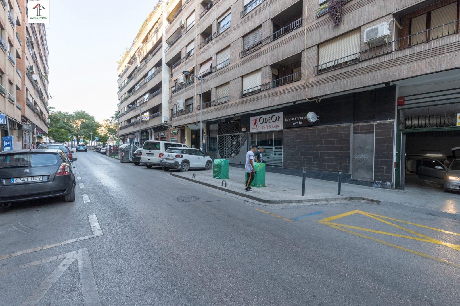 Comercial para arrendar em Granada cidade - 1 900 € (Ref: 9814446)