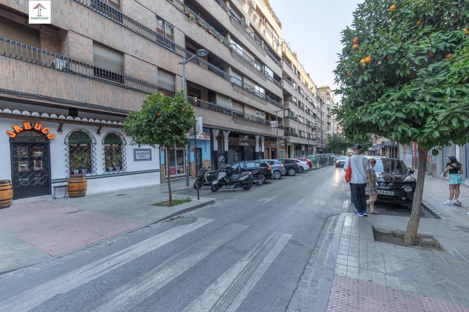 Comercial para arrendar em Granada cidade - 1 900 € (Ref: 9814446)