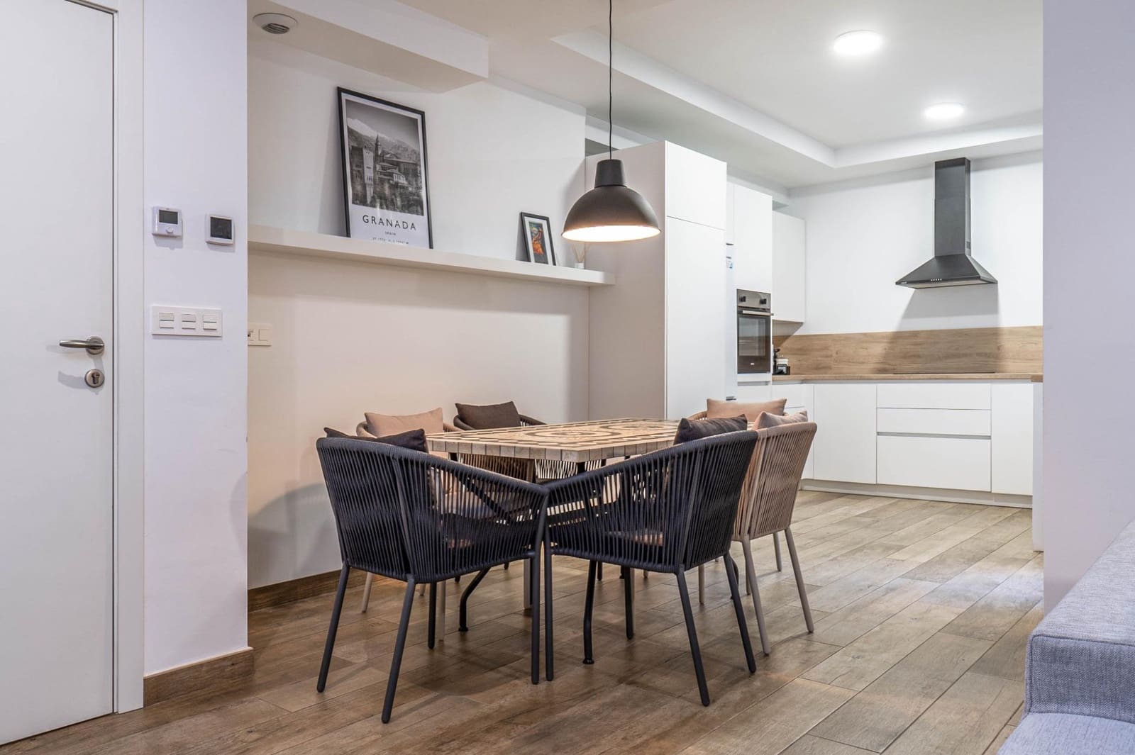 3 soveværelse Lejlighed til salg i Granada by med swimmingpool garage - € 518.000 (Ref: 9814447)